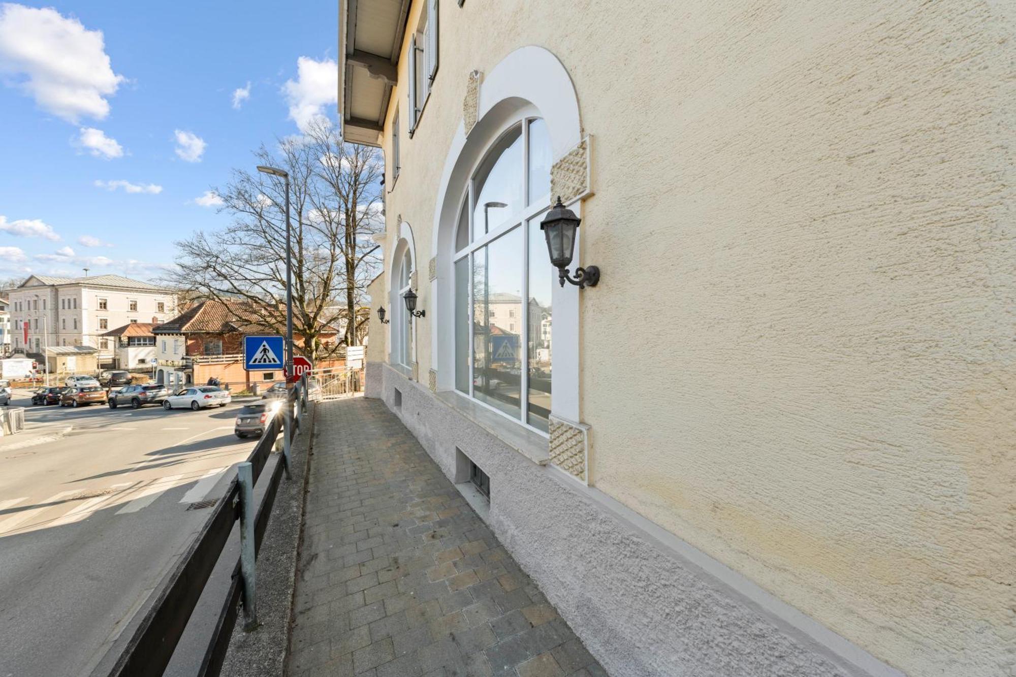 Liebelei Miesbach - Boutique-Apartment Mit Terrasse Im Zentrum Exterior photo